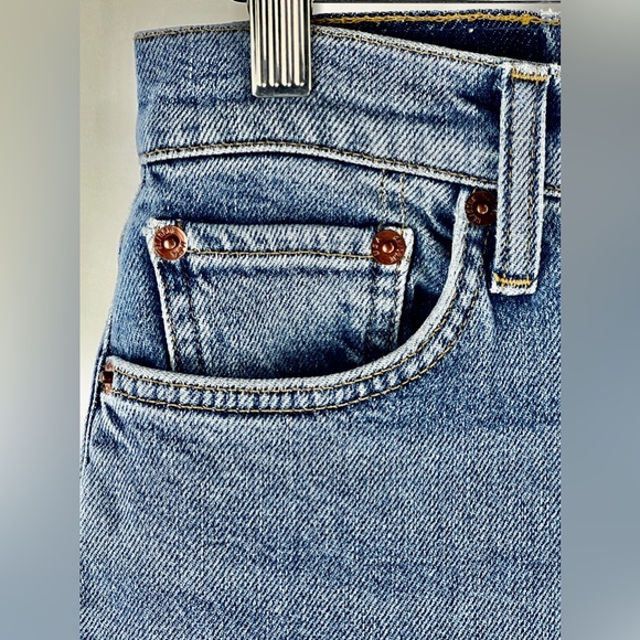 RE/DONE Light 22 High-Rise Ankle Crop Jeans - Picture 5 of 12